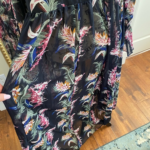 Beautiful Duster - Picture 3 of 7